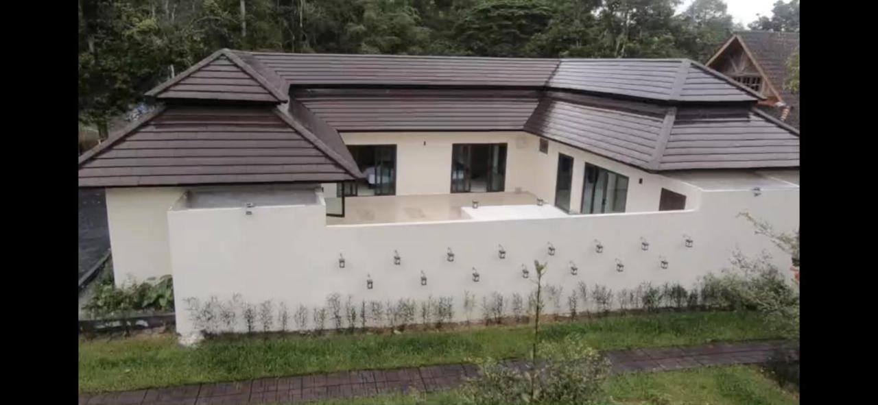 Charis Pool Villa 2 - 3 Bedroom With Private Pool Bentong Eksteriør bilde