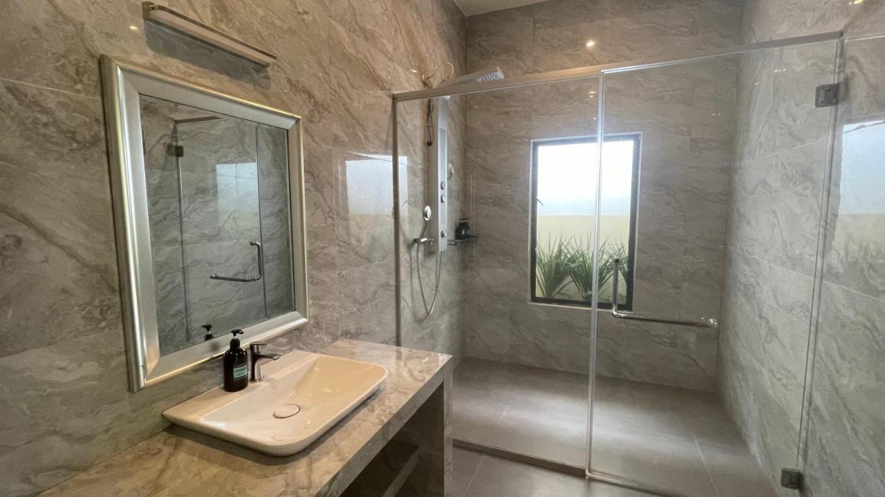 Charis Pool Villa 2 - 3 Bedroom With Private Pool Bentong Eksteriør bilde